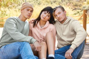 0S700M0 Putty 0S701M0 FrstGreyHthr 0S700M0 BlushPink 27857 Retouched JERZEES to launch in Europe on July 4