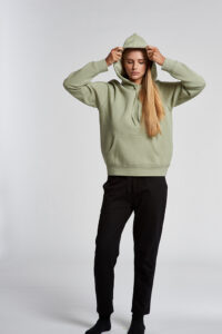 4102 WOS STENCIL HOOD PISTACHIO 8136 Quality, respect, simplicity