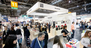 567 4580 Behrendt und Rausch Meeting counter sold out: Promotional product consultants welcome new Industry Customer Day at PSI 2017