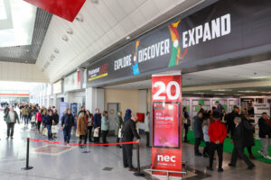 5B7A9759 Over 5,000 attend to discover and explore what's new in garment decoration