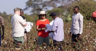 7. The full cycle Field to Garment Prama meets with the Farmers in Tanzania Mantis World LR 8701 Mantis World showcases transparency in new films