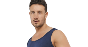 CR1530 Navy 44 e1616422770759 Casual Classics range grows