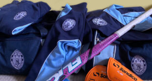 College kit Replicating logo after logo