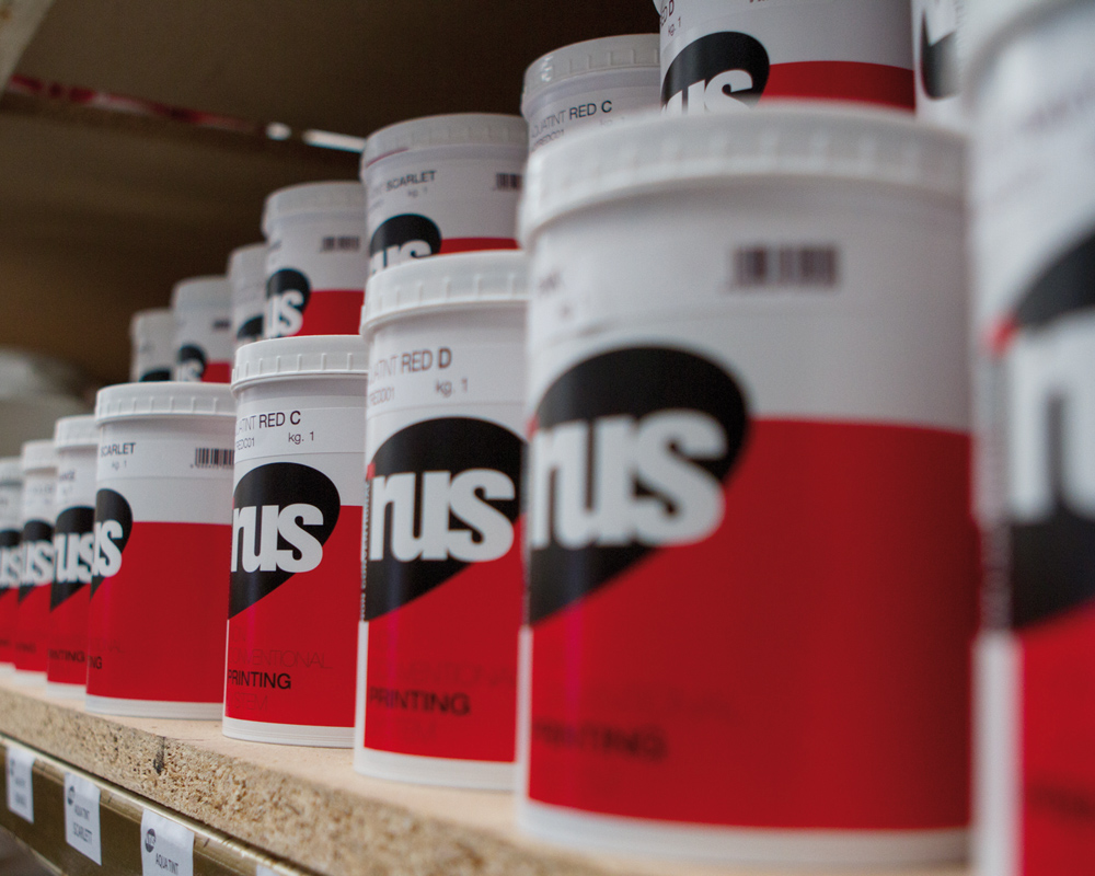 DR 1 LRES.ink pots A one-stop-shop for all your screen printing consumables
