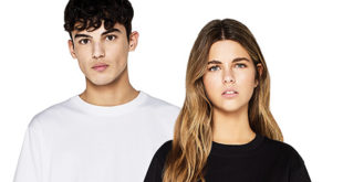 EP19 D 011 e1584696591160 A brand-new oversized T