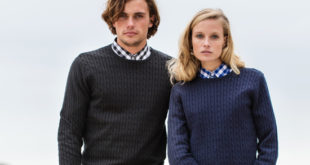FR700 BLACK NAVY 18 01 web e1536313270498 The ideal layering piece