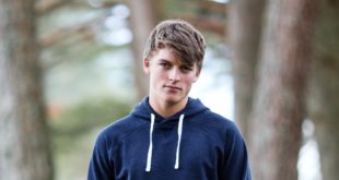 FR832 FR630 NAVY 17 02 e1495787567396 Get ready for the start of term