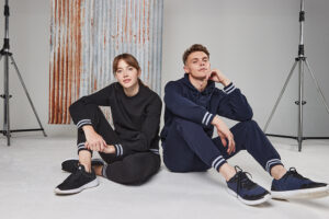 FR840 FR640 BLACKHGREY FR841 FR640 NAVYHGREY 22 02 exp2026 Premium sweats for those early mornings and late nights