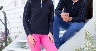 FR853 FR852 NavyMarineBlue 2016 01 An outerwear range that is laidback and easy going