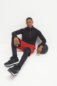 JC031 Jet black fire red JC080 fire red 042 Revisiting wardrobes: the trendy redefining of brands
