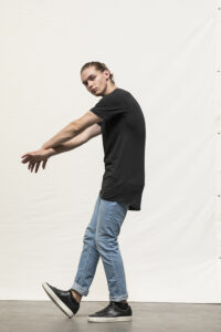 JT008 SOLID BLACK 3 Streetwear style