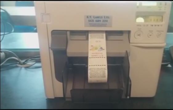 KT Labels pic Garment labels now printed in colour