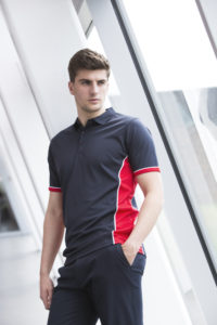 LV355 NAVREDWHI 18 02 web Dynamic performance clothing