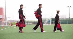 LV842 LV840 LV852 LV850 Black Red White LV984 LV986 2016 03 1 Bags for your team