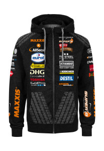 The Dakar mechanics expect high quality, durable clothing