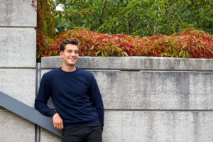 O69301 Unisex Workwear Sweatshirt Navy A sustainable workwear sweatshirt