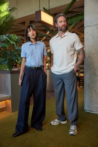 PU426 PW463 BC My Polo 210 Duo Off white Heather blue 3 B&C – Servicewear that works for every brand