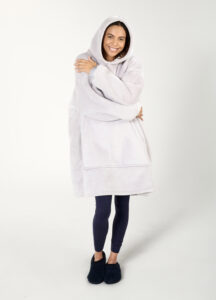 Pic 3 BH100 OversizedHoodedBlanket New to the market