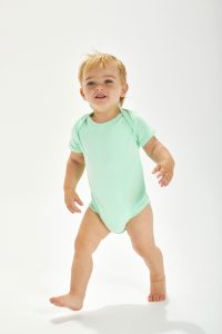 Pic 3 BZ10 MI 1 Babywear trends