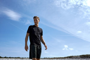 R61001 Recycled Performance T shirt Black Giving waste a second chance