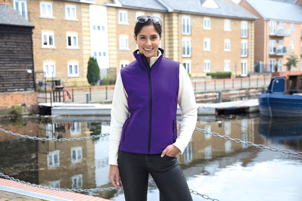 Result 2 Wear for leisure or for work