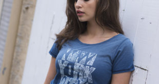 SD035 DARK BLUE WASH 2 Denim styling with a modern twist