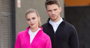 SF028 SK028 BLK FUCHSIA 17 01 e1509449954534 Stay cosy in a fleece