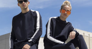 SF523 NAVYWHITE 19 03 e1547808524291 Relaxed urban looks