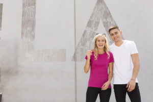 SK121 HEATHERPINK SF122 WHITE LIFESTYLE 19 03MBRT Soft stretch fabric, supreme finish, feels good