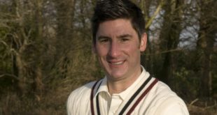 Sleeveless cricket slipover with bespoke team stripe colours e1493737136783 Spruce up your cricket sweaters
