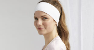 TC062 WHT 21 e1610020254539 A hairband that provides tranquillity