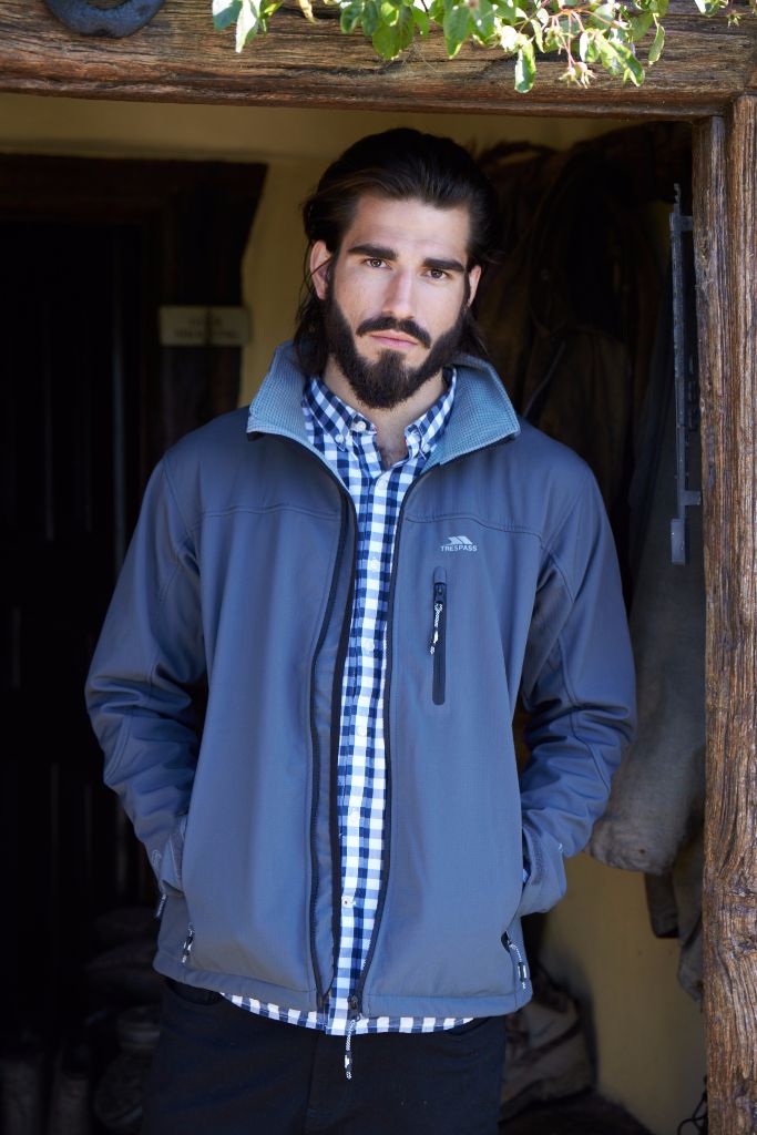 TP082 Technical outdoor garments