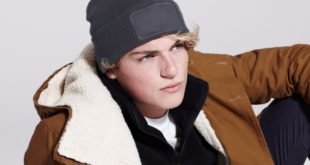 beechfield b445 french navy lifestyle 04 e1509449441130 Headwear that is workwear ready