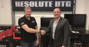 colin and simon Resolute DTG and Shima Seiki join forces
