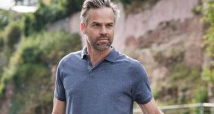 pic 1 0R565M0N9 2 e1548944280390 Two polo shirts