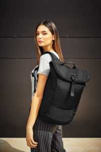 quadra qd560 black lifestyle 97 New minimalist-look range